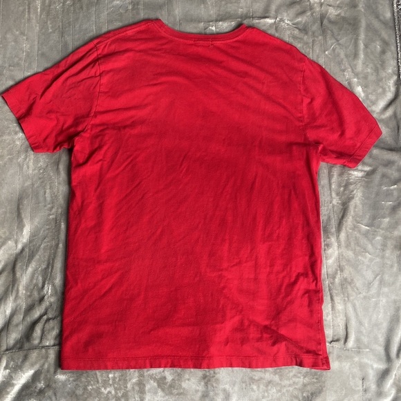 Red ‘No Chill’ T-shirt - Picture 2 of 2
